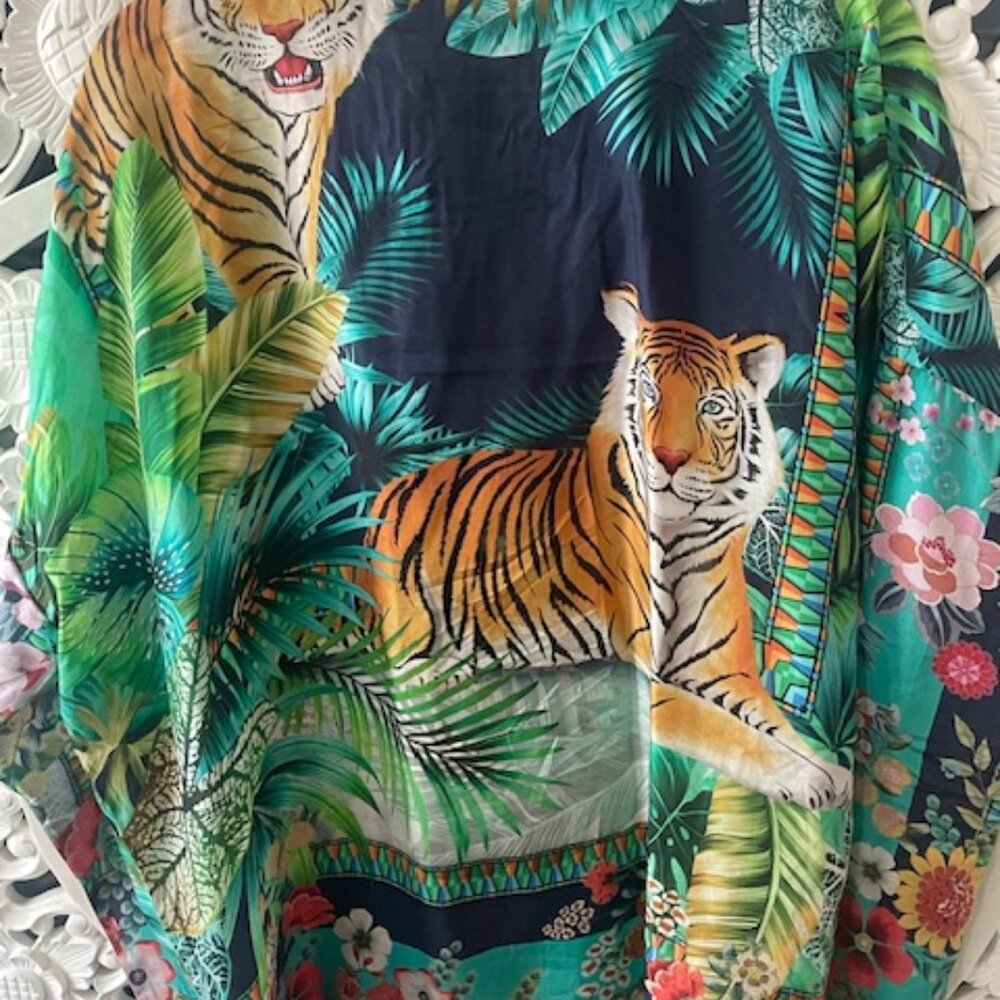 Johnny Was Women's Tigre et Fleurs Seline Silk blouse - Picture 2 of 3